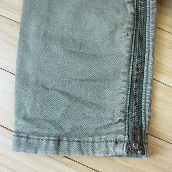 BDG Army Green Skinny Pants - Picture 6 of 6